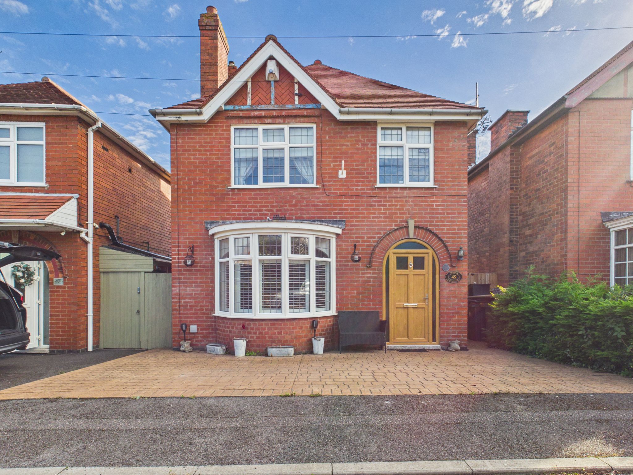 Buntingbank Close